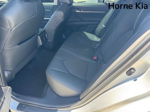 Used 2024 Toyota Camry XSE FWD image 12