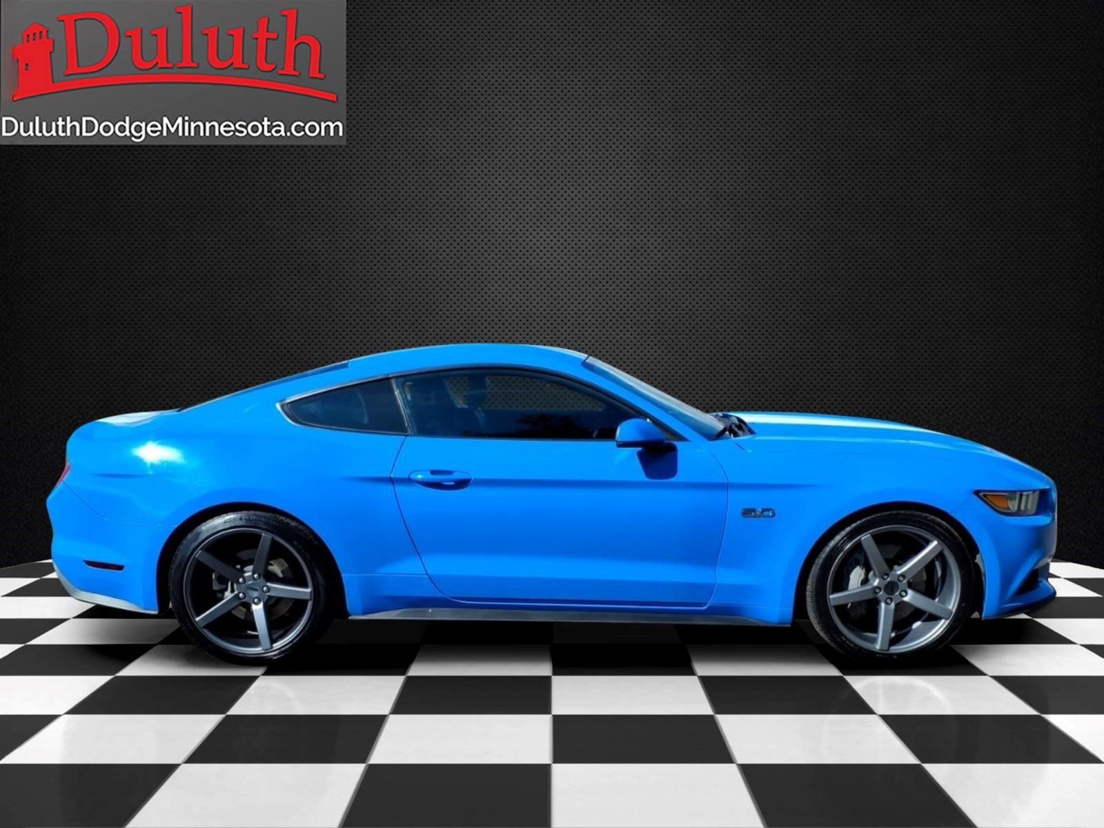 Used 2017 Ford Mustang GT Premium w/ Enhanced Security Package RWD image 7