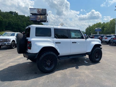 New 2026 Ford Bronco Raptor w/ Interior Carbon Fiber Pack AWD/4WD image 11
