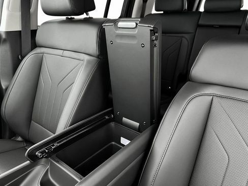 New 2025 Hyundai Santa Fe SEL image 18