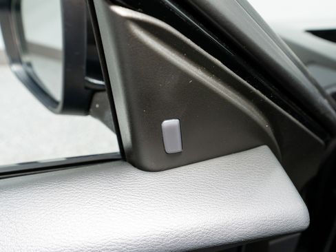 Used 2020 Nissan Sentra SV image 13