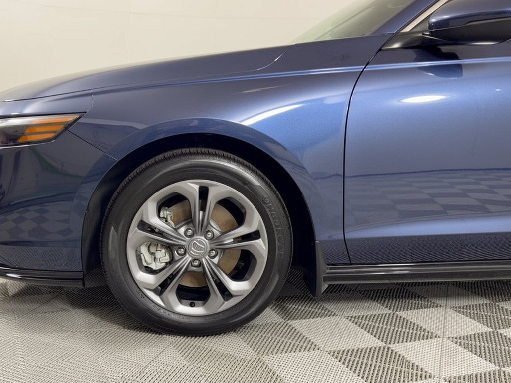 Certified 2025 Honda Accord EX-L image 13