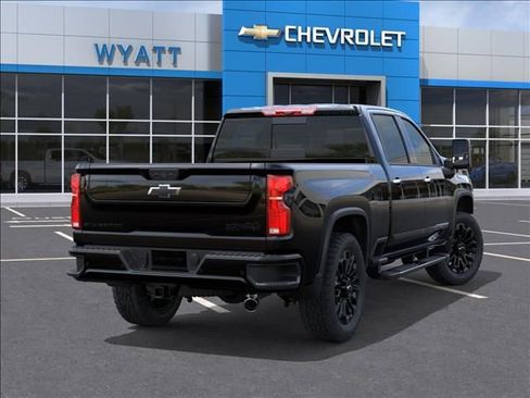 New 2026 Chevrolet Silverado 2500 High Country w/ High Country Premium Package AWD/4WD image 4