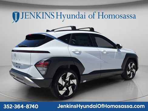 New 2026 Hyundai Kona Limited FWD image 3