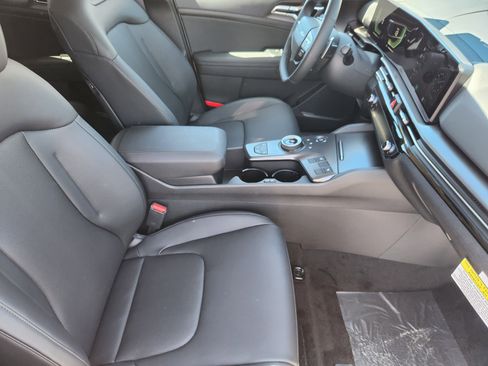 New 2026 Kia Sportage EX AWD/4WD image 14