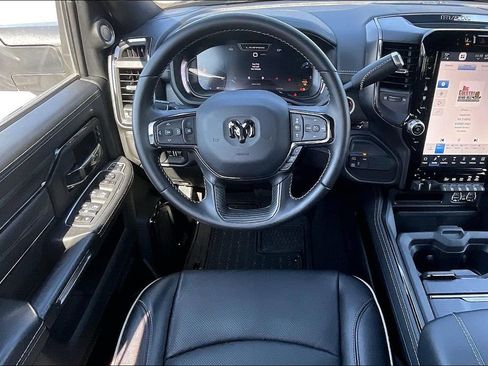 Used 2024 RAM 3500 Limited image 5