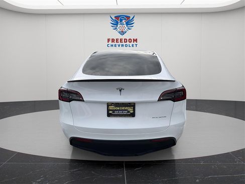 Used 2024 Tesla Model Y Long Range image 5