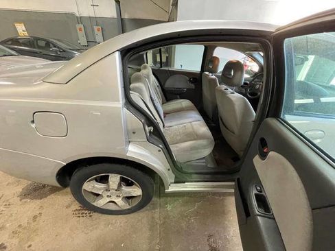 Used 2006 Saturn ION Level 3 w/ Enhanced Performance Pkg image 25