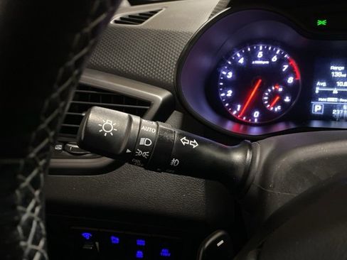 Used 2016 Hyundai Veloster Turbo w/ Option Group 04 image 38