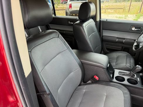 Used 2014 Ford Flex SEL w/ Equipment Group 202A AWD/4WD image 15