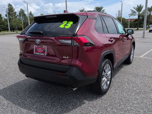 Used 2023 Toyota RAV4 XLE Premium FWD image 4