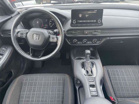 Used 2023 Honda HR-V Sport image 12