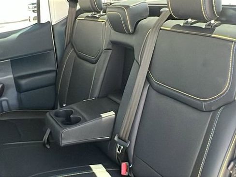 New 2025 Ford Maverick Lobo image 19