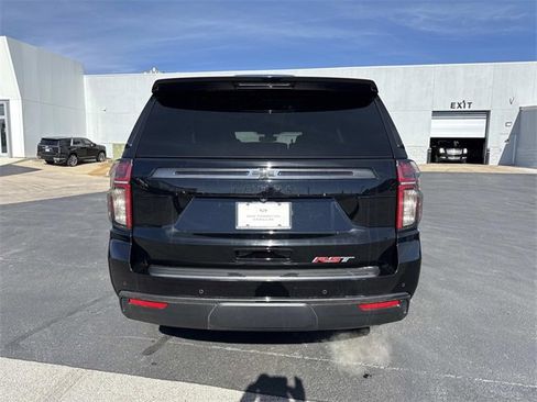 Used 2022 Chevrolet Tahoe RST w/ Luxury Package image 3
