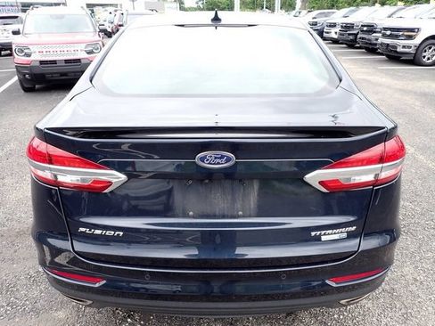 Used 2020 Ford Fusion Titanium AWD/4WD image 5