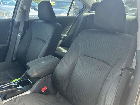 Used 2014 Honda Accord LX image 16