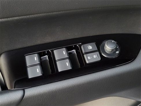 New 2025 MAZDA CX-5 AWD 2.5 S w/ Preferred Package image 4