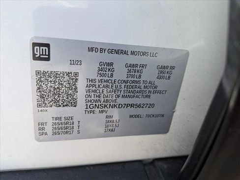 Used 2023 Chevrolet Tahoe LT w/ Luxury Package image 16