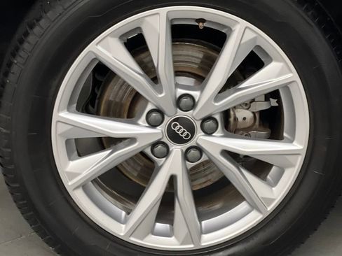 Used 2023 Audi Q3 2.0T Premium image 64