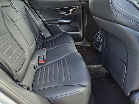 New 2025 Mercedes-Benz GLC 300 4MATIC image 33