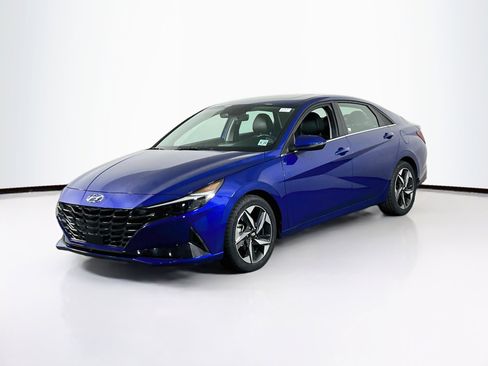 Used 2023 Hyundai Elantra Limited FWD image 1