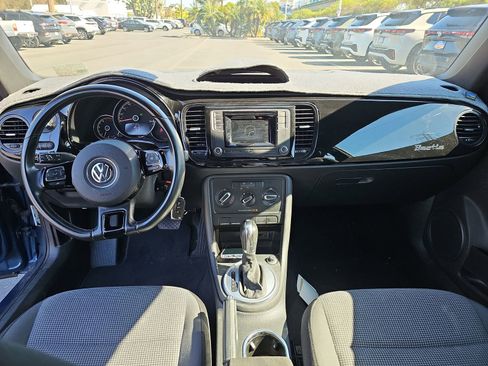 Used 2017 Volkswagen Beetle 1.8T S image 12