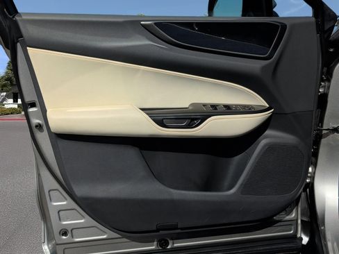 Certified 2024 Lexus NX 250 FWD w/ Towing Package (2000 Lbs) image 8