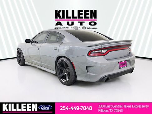 Used 2019 Dodge Charger SRT Hellcat w/ Navigation & Travel Group RWD image 6