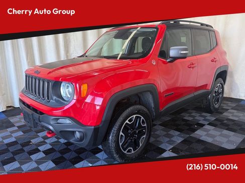 Used 2017 Jeep Renegade Trailhawk AWD/4WD image 1