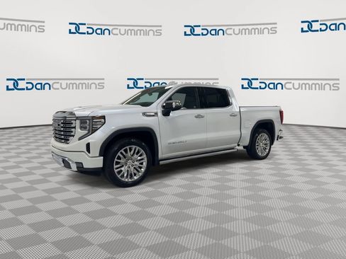 Used 2024 GMC Sierra 1500 Denali w/ Denali Reserve Package AWD/4WD image 4