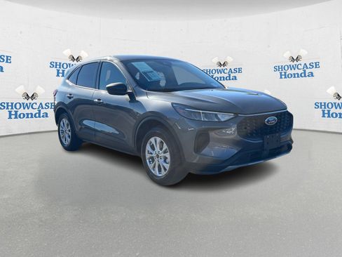 Used 2025 Ford Escape Active w/ Cold Weather Package image 10