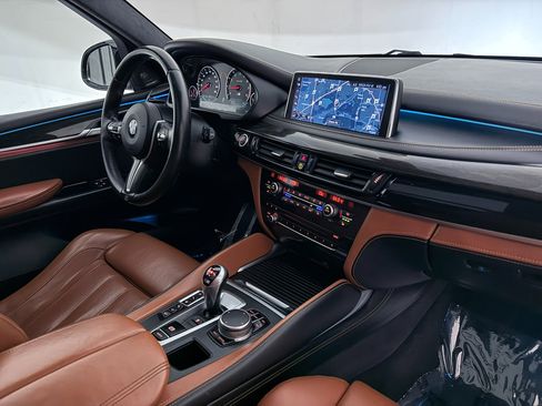 Used 2017 BMW X5 M image 27