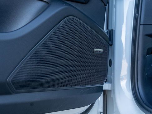 Certified 2025 Porsche Cayenne image 22