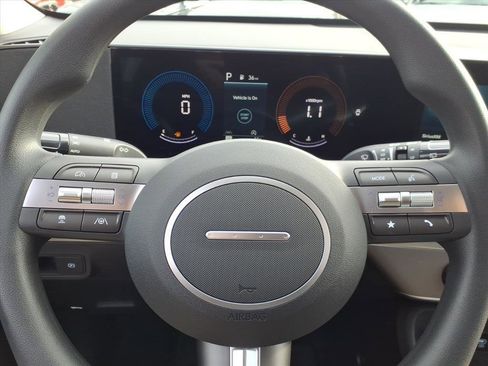 New 2026 Hyundai Kona SE image 11