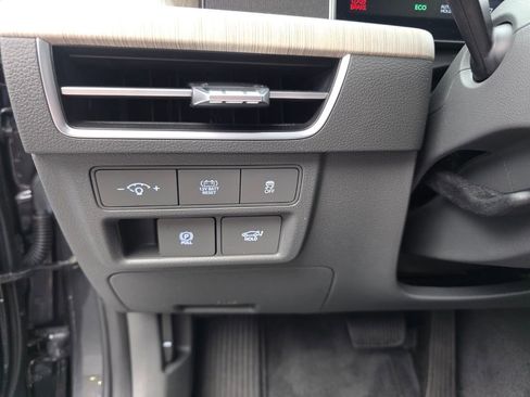 Used 2024 Hyundai Sonata Limited FWD image 27