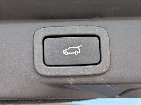 Used 2022 Land Rover Range Rover Sport SE image 14