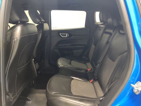 Used 2022 Jeep Compass Latitude AWD/4WD image 18