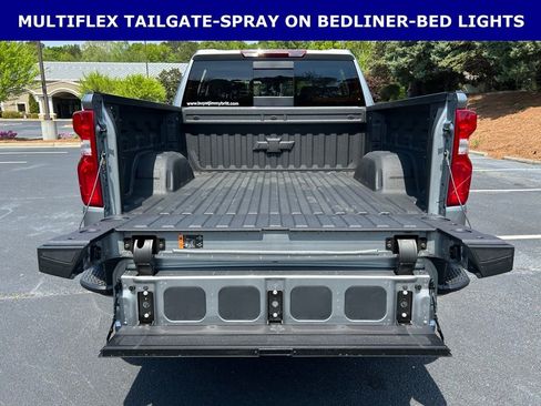Used 2026 Chevrolet Silverado 1500 LT Trail Boss w/ Convenience Package II AWD/4WD image 11