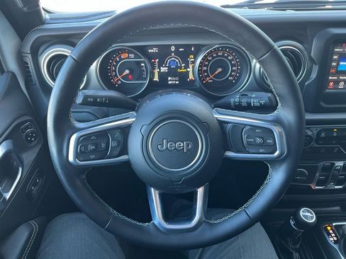 Used 2021 Jeep Wrangler Unlimited Sahara w/ Cold Weather Group image 16