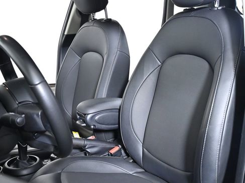 Certified 2022 MINI Cooper 4-Door Hardtop FWD image 21