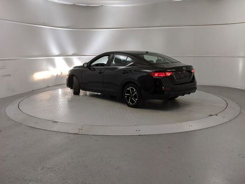 Used 2024 Nissan Sentra SV image 4