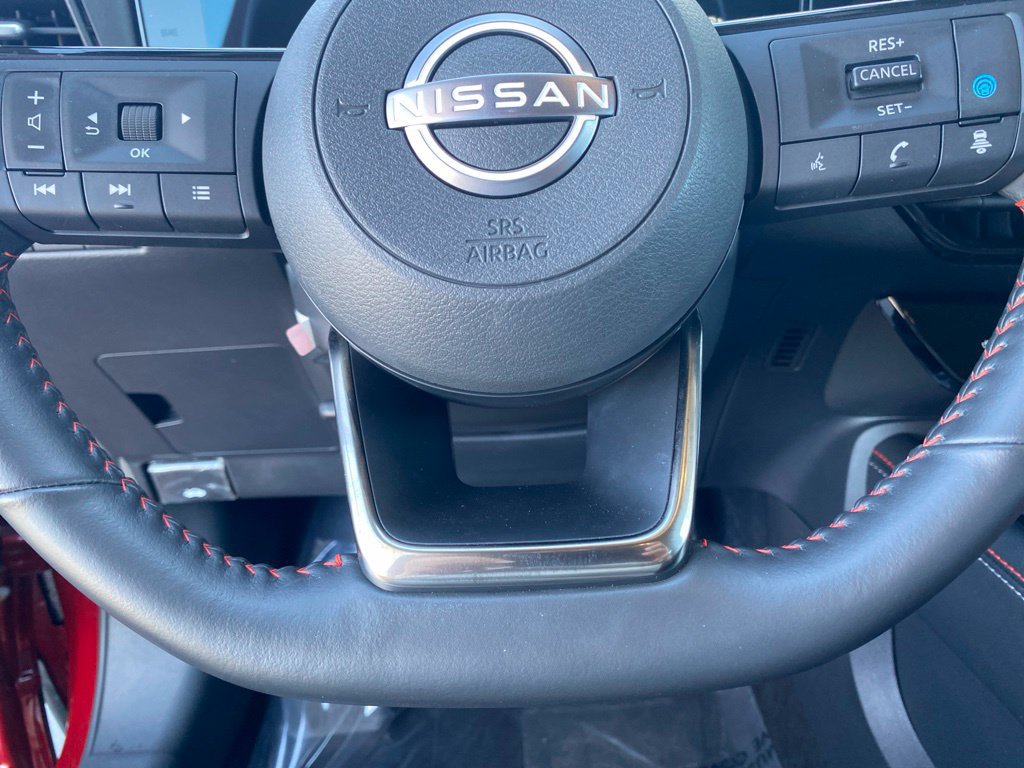 Certified 2026 Nissan Kicks SR w/ Cold Weather Package AWD/4WD image 18