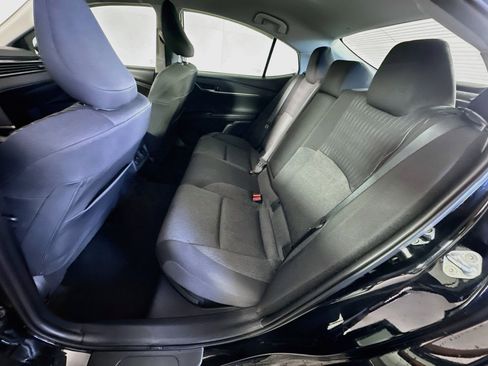 Used 2025 Toyota Camry LE w/ Convenience Package FWD image 28