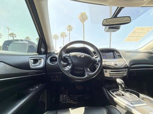 Used 2020 INFINITI QX60 Luxe w/ Essential Package FWD image 19