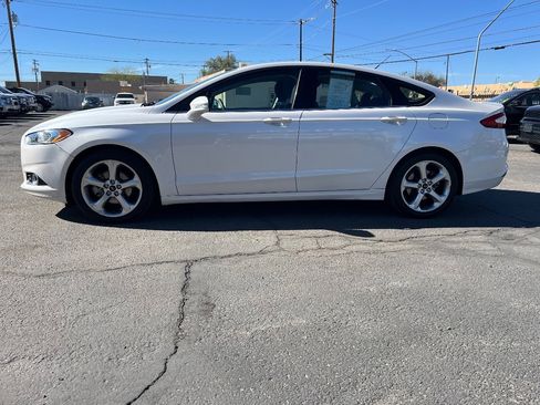 Used 2013 Ford Fusion SE image 9