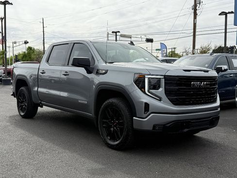 Used 2026 GMC Sierra 1500 Elevation w/ X31 Off-Road Package AWD/4WD image 1
