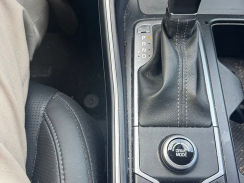 Used 2024 Kia Sorento EX w/ Panoramic Sunroof Package FWD image 20