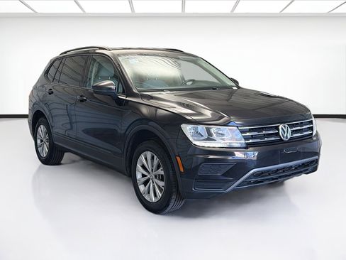 Used 2019 Volkswagen Tiguan S image 3