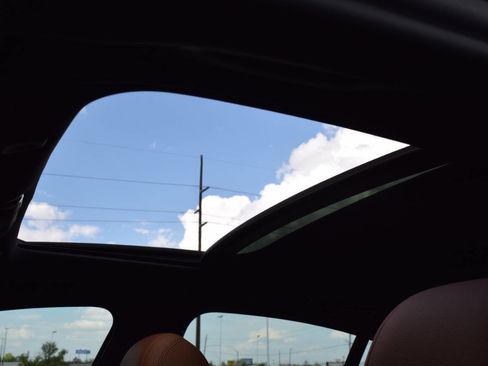 Used 2017 BMW 530i xDrive image 36