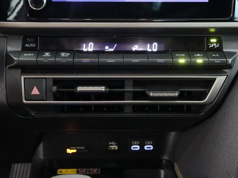Certified 2025 Toyota Camry LE w/ Convenience Package FWD image 20